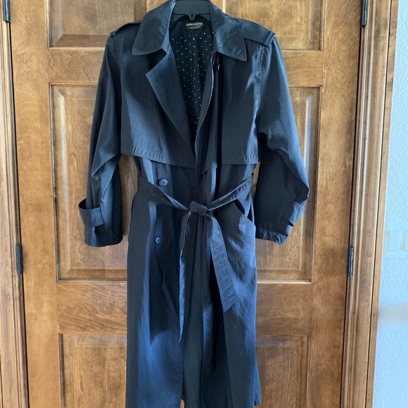 Forecaster of Boston Women's Black Long Trench Coat - Size 9/10 Petite